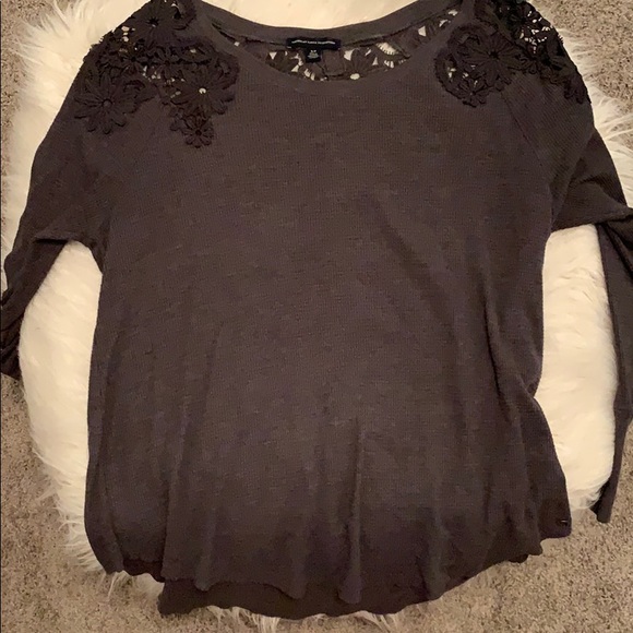 Sweater - Picture 1 of 2